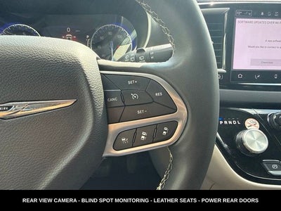 2024 Chrysler Pacifica Touring L STOW N GO SEATING