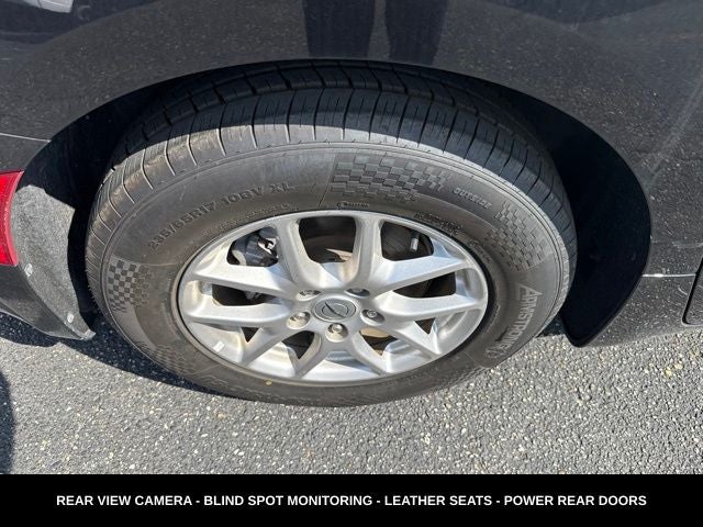 2024 Chrysler Pacifica Touring L STOW N GO SEATING