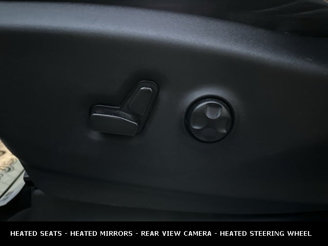 2023 Chrysler Voyager LX STOW N GO SEATING