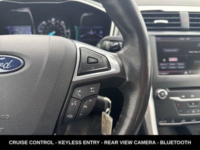 2013 Ford Fusion Hybrid SE LOW MILE HYBRID