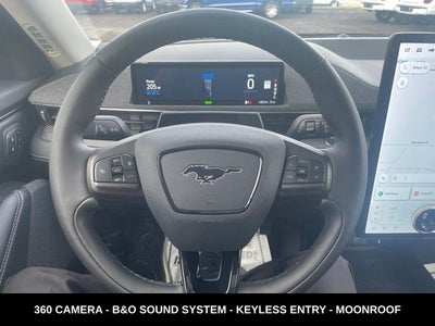 2023 Ford Mustang Mach-E Premium AWD