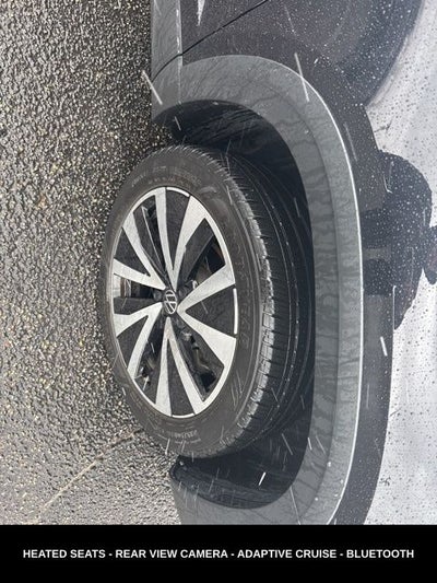 2024 Volkswagen Taos 1.5T SE ONE OWNER