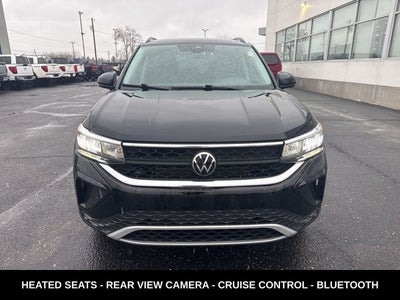 2024 Volkswagen Taos 1.5T SE ONE OWNER