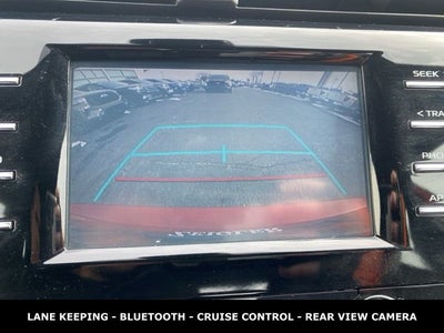 2020 Toyota Camry SE 39 MPG