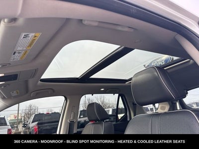 2023 Honda Pilot Elite AWD