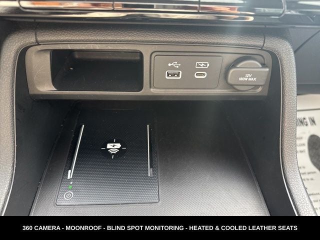 2023 Honda Pilot Elite AWD