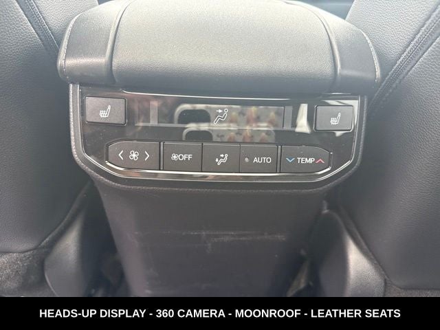 2026 Toyota Highlander Hybrid Platinum LESS THAN 200 MILES HYBRID AWD