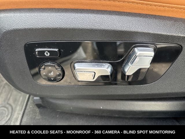 2024 BMW X7 xDrive40i PANORAMIC ROOF