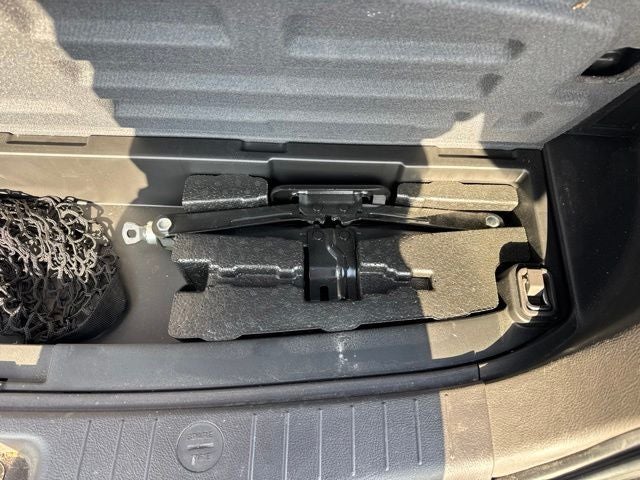 2011 Hyundai Santa Fe Limited LOCAL TRADE