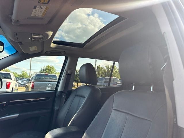 2011 Hyundai Santa Fe Limited LOCAL TRADE