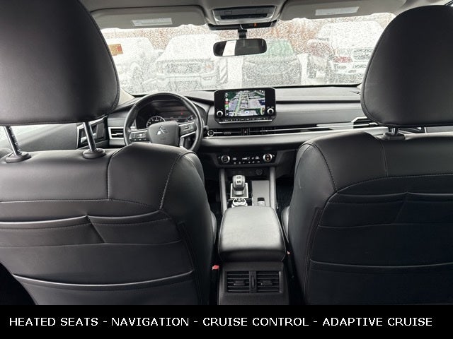 2024 Mitsubishi Outlander SE TECH PACK