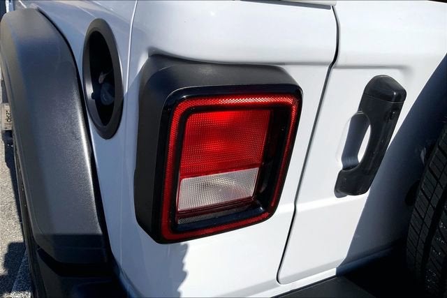 2023 Jeep Wrangler Sport Altitude