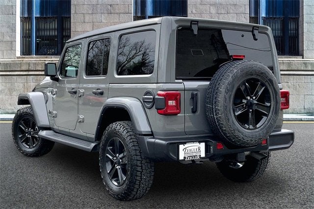 2022 Jeep Wrangler Unlimited Sahara Altitude