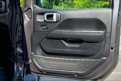 2021 Jeep Wrangler Unlimited Sahara Altitude
