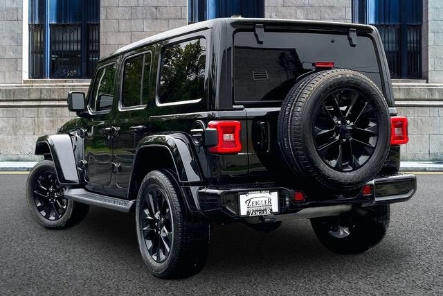 2021 Jeep Wrangler Unlimited Sahara High Altitude