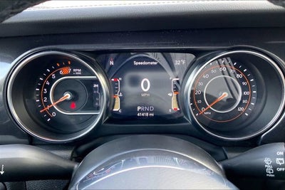 2022 Jeep Wrangler Unlimited Sahara Altitude