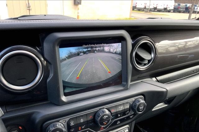 2022 Jeep Wrangler Unlimited Sahara Altitude