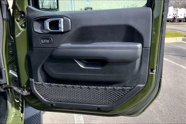 2022 Jeep Wrangler Unlimited Sahara Altitude