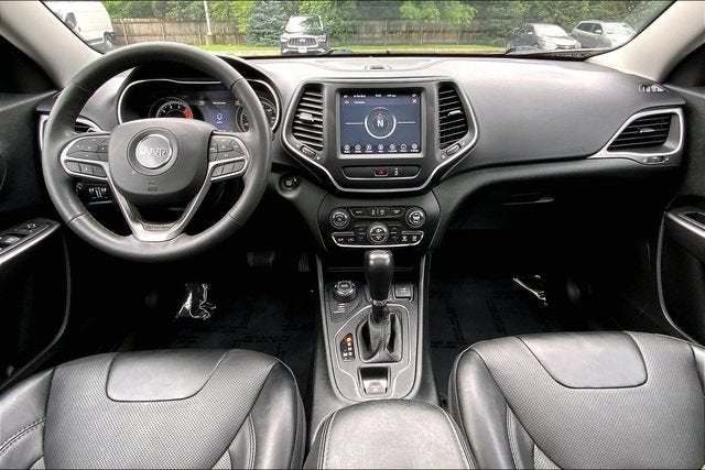 2022 Jeep Cherokee Latitude Lux