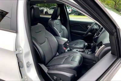 2022 Jeep Cherokee Latitude Lux