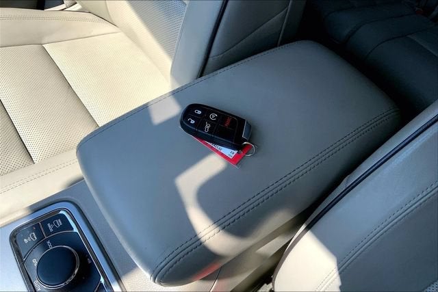 2019 Jeep Grand Cherokee Overland