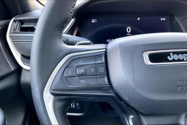 2022 Jeep Grand Cherokee Altitude