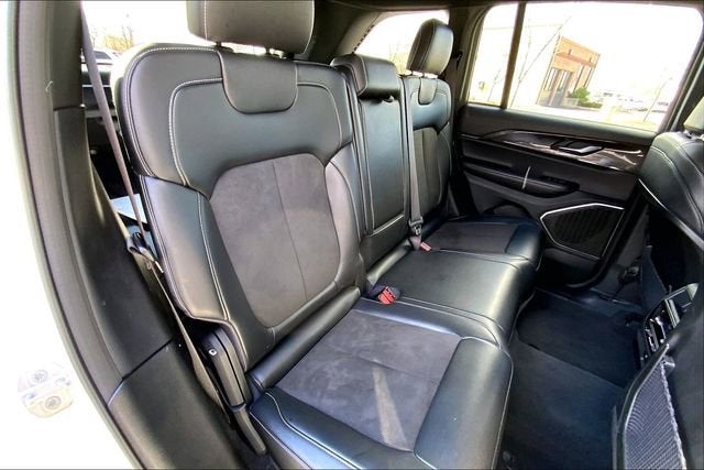 2022 Jeep Grand Cherokee Altitude