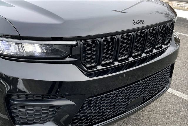 2022 Jeep Grand Cherokee Altitude