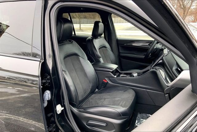 2022 Jeep Grand Cherokee Altitude