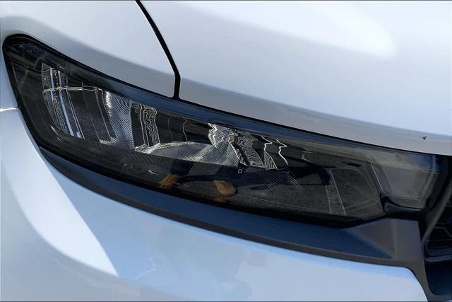 2027 Jeep Grand Cherokee Laredo Altitude