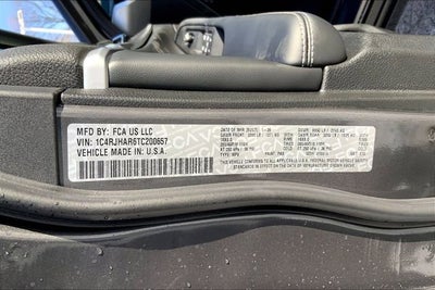 2026 Jeep Grand Cherokee Laredo Altitude