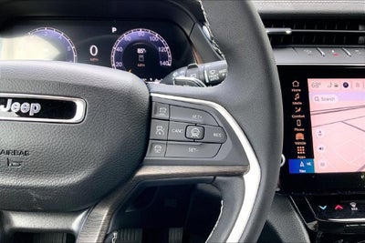 2027 Jeep Grand Cherokee Laredo Altitude