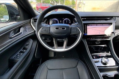 2027 Jeep Grand Cherokee Limited Reserve