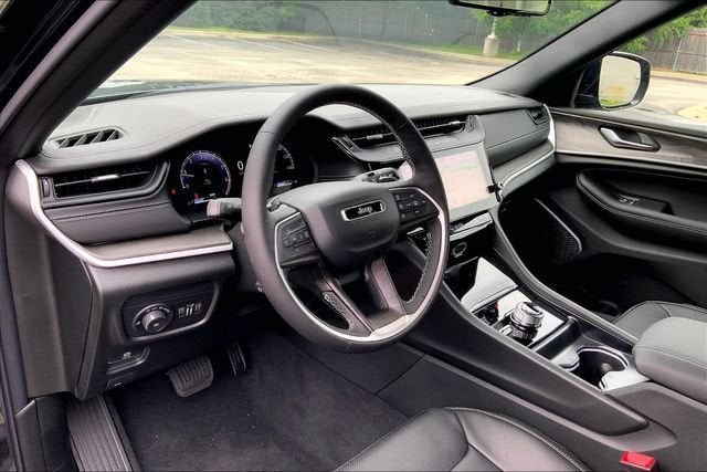 2026 Jeep Grand Cherokee Limited Reserve