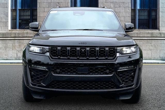 2026 Jeep Grand Cherokee Limited Reserve
