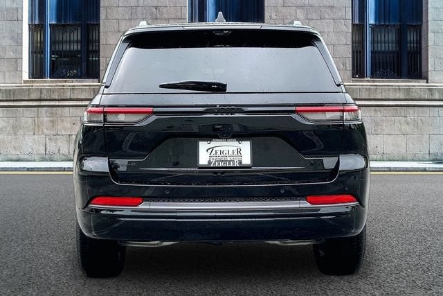 2026 Jeep Grand Cherokee Limited Reserve