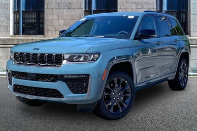 2026 Jeep Grand Cherokee Limited Reserve