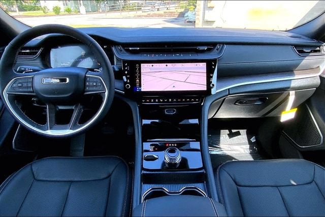 2027 Jeep Grand Cherokee Limited Reserve