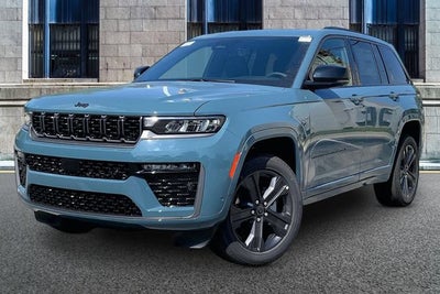 2027 Jeep Grand Cherokee Limited Reserve
