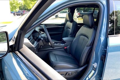 2027 Jeep Grand Cherokee Limited Reserve