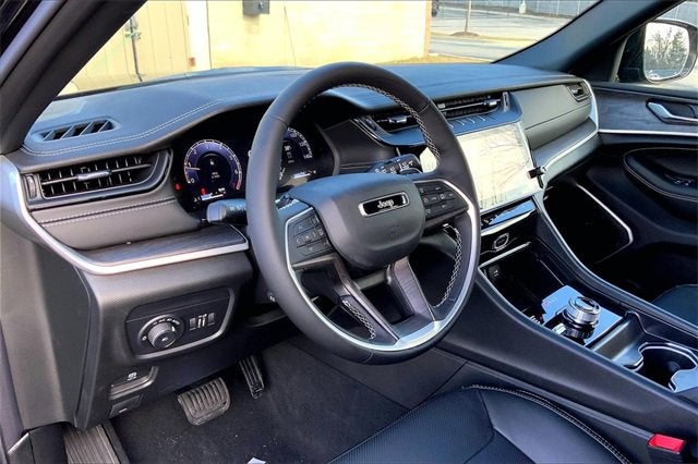 2026 Jeep Grand Cherokee Limited Reserve