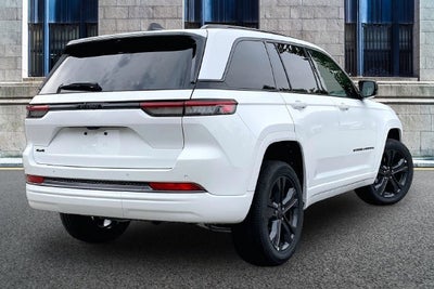 2027 Jeep Grand Cherokee Limited Reserve