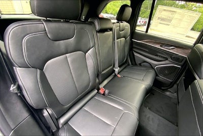 2027 Jeep Grand Cherokee Limited Reserve