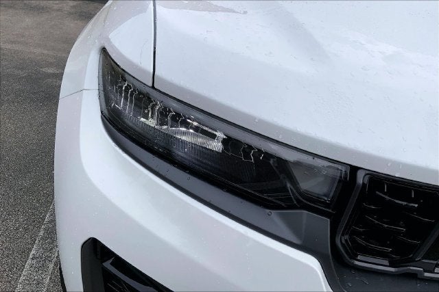 2027 Jeep Grand Cherokee Limited Reserve