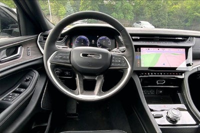2027 Jeep Grand Cherokee Limited Reserve