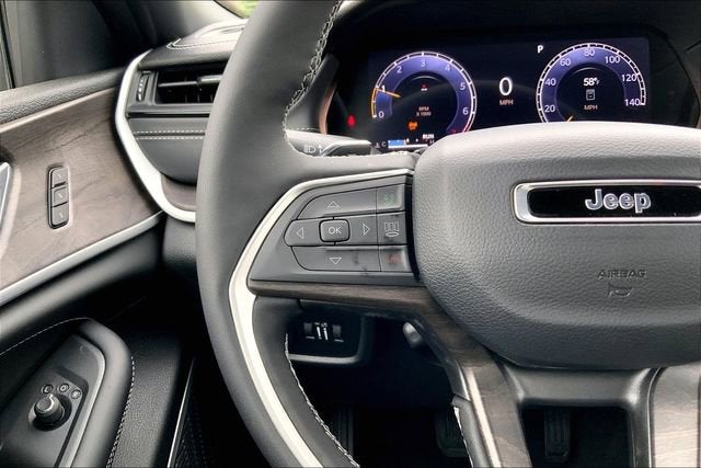 2026 Jeep Grand Cherokee Limited Reserve