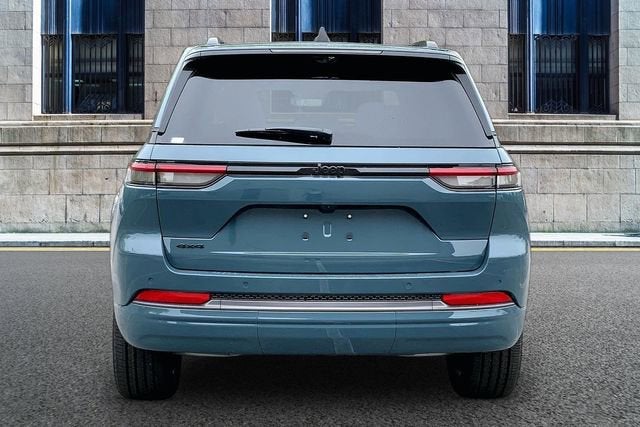 2026 Jeep Grand Cherokee Limited Reserve