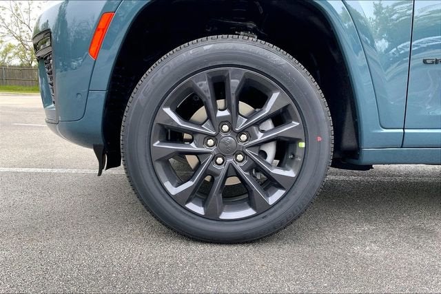 2026 Jeep Grand Cherokee Limited Reserve
