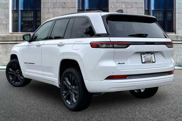 2027 Jeep Grand Cherokee Limited Reserve