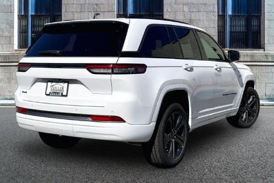 2027 Jeep Grand Cherokee Limited Reserve